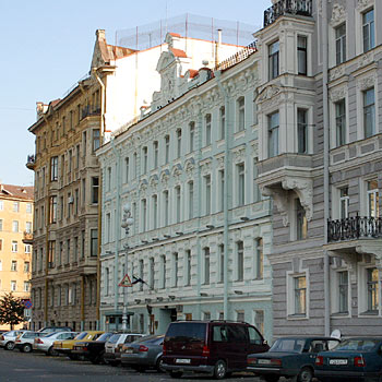 Генеральное Консульство Италии в Петербурге – фото с сайта saint-petersburg-apartments.com