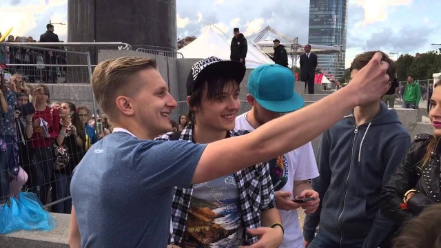 Встреча с фанатами на VKfest Встреча с фанатами на VKfest